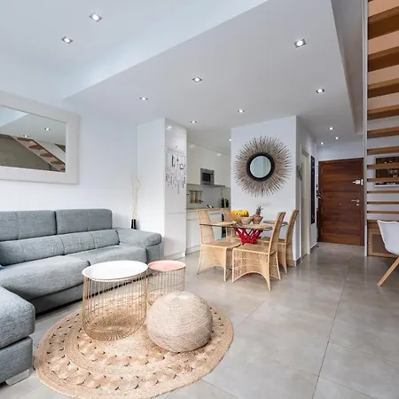 Apartamento Calle Doctor Grau Bassas 35 *